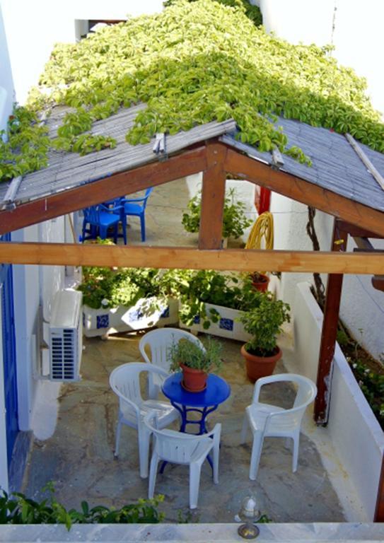 Idroussa Διαμέρισμα Μπατσί Εξωτερικό φωτογραφία