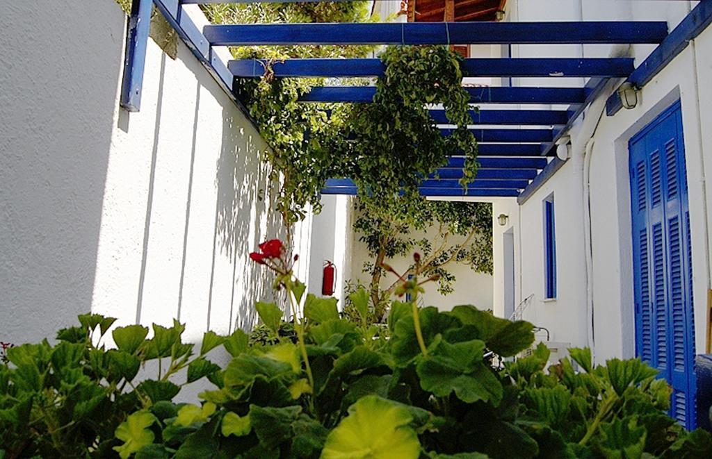 Idroussa Διαμέρισμα Μπατσί Εξωτερικό φωτογραφία