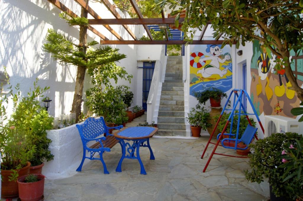 Idroussa Διαμέρισμα Μπατσί Εξωτερικό φωτογραφία